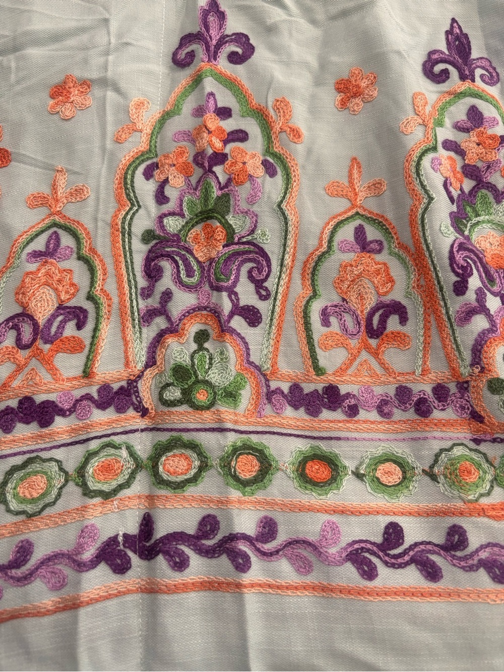 Easel Los Angeles Embroidered Boho Top – NWT - Picture 6 of 9